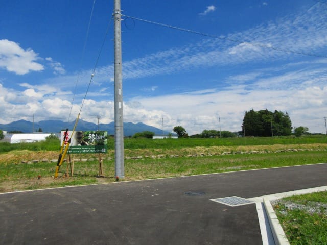 前面道路北西側から撮影(2026年6月)