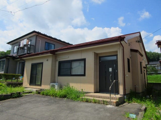 南側から物件を撮影(令和8年8月)