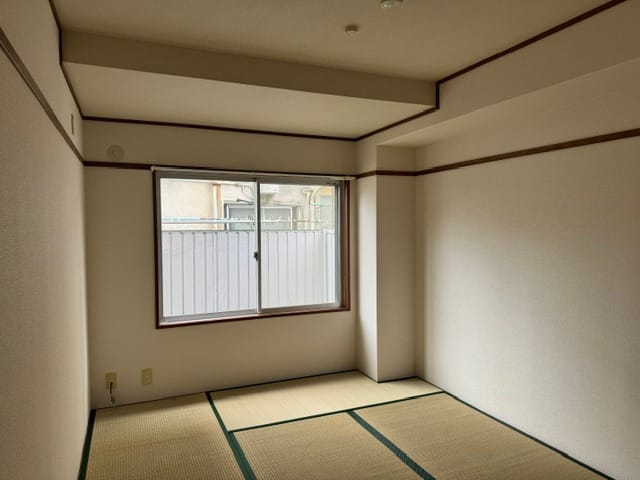 和室(西窓)