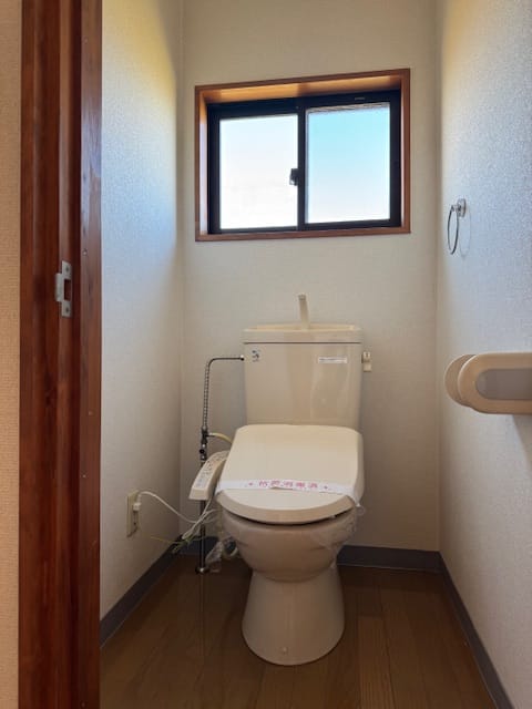 トイレ(温水洗浄便座)