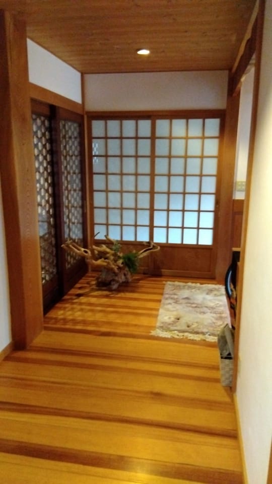 ホール