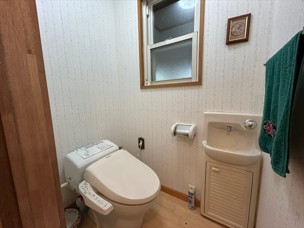 1階トイレ