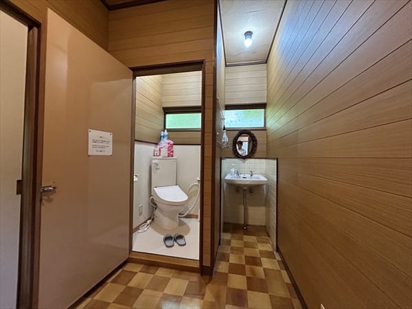 2階トイレ