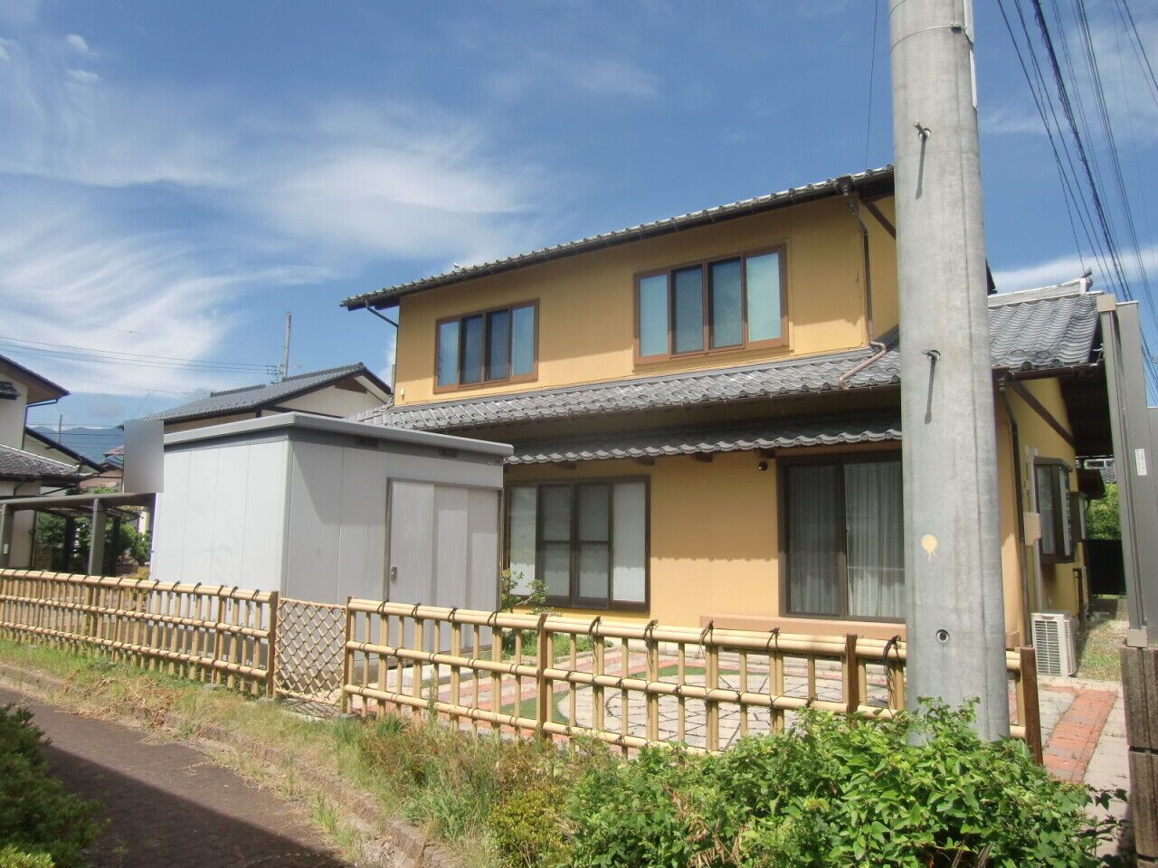外観(東から)
