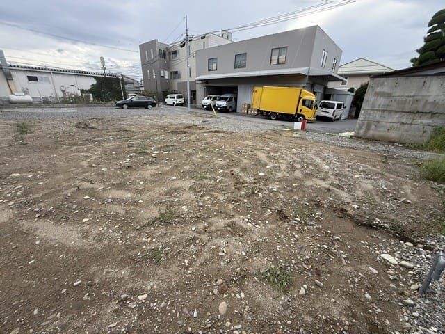 北側より