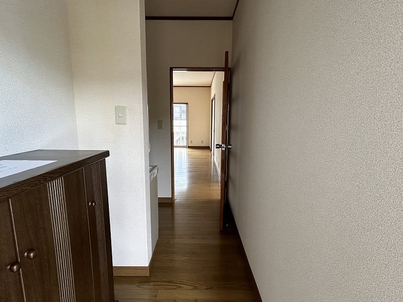 玄関から中