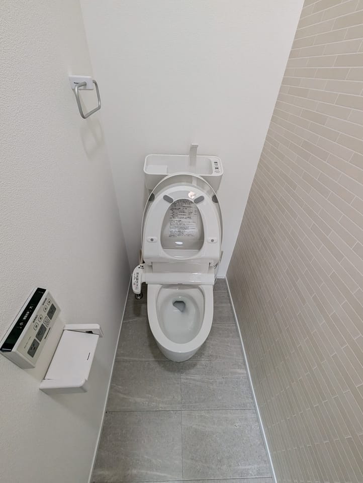 お掃除しやすい新品のトイレ