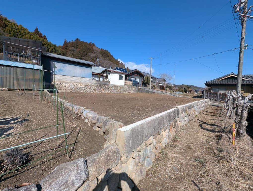 人目を気にせず暮らせる、高台ポジション