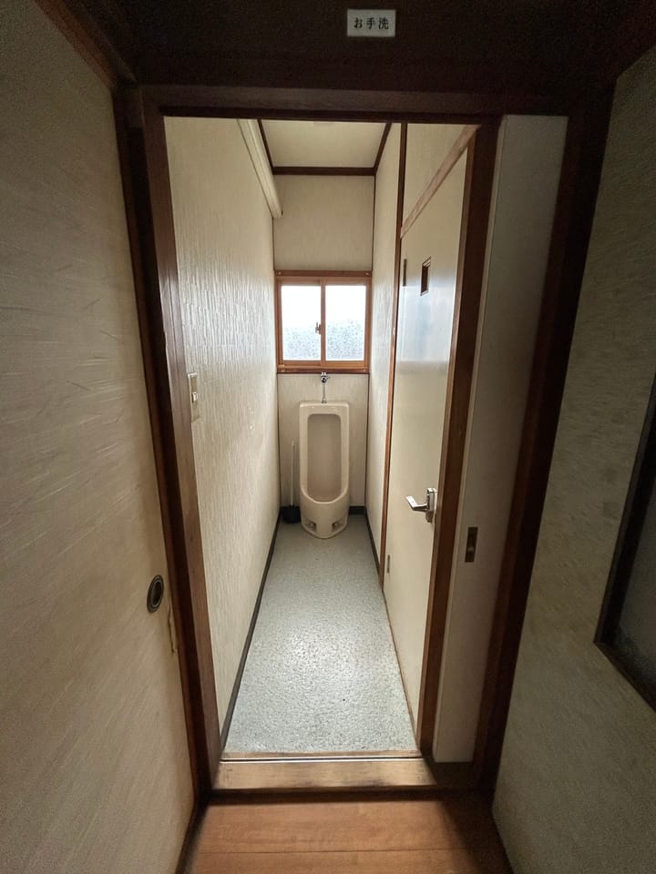 トイレ(男性用)