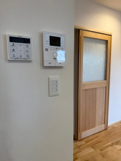 リビング出入口