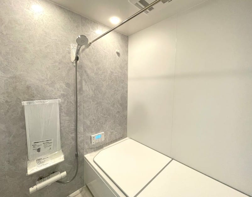 浴室 お手入れのラクな浴室 浴室乾燥暖房ついてます