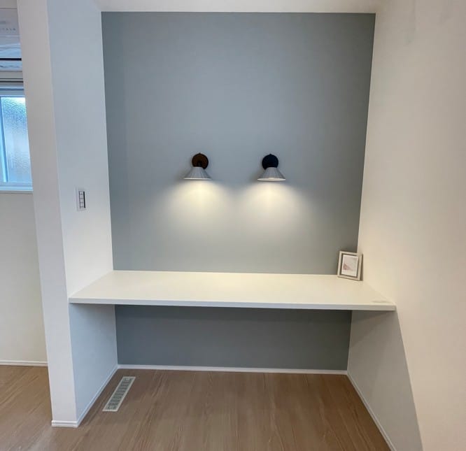 ダイニング横 お子様の宿題スペースにも!