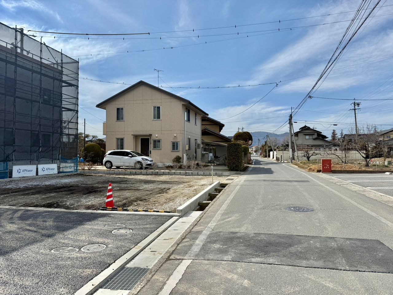 前面道路(西方面)