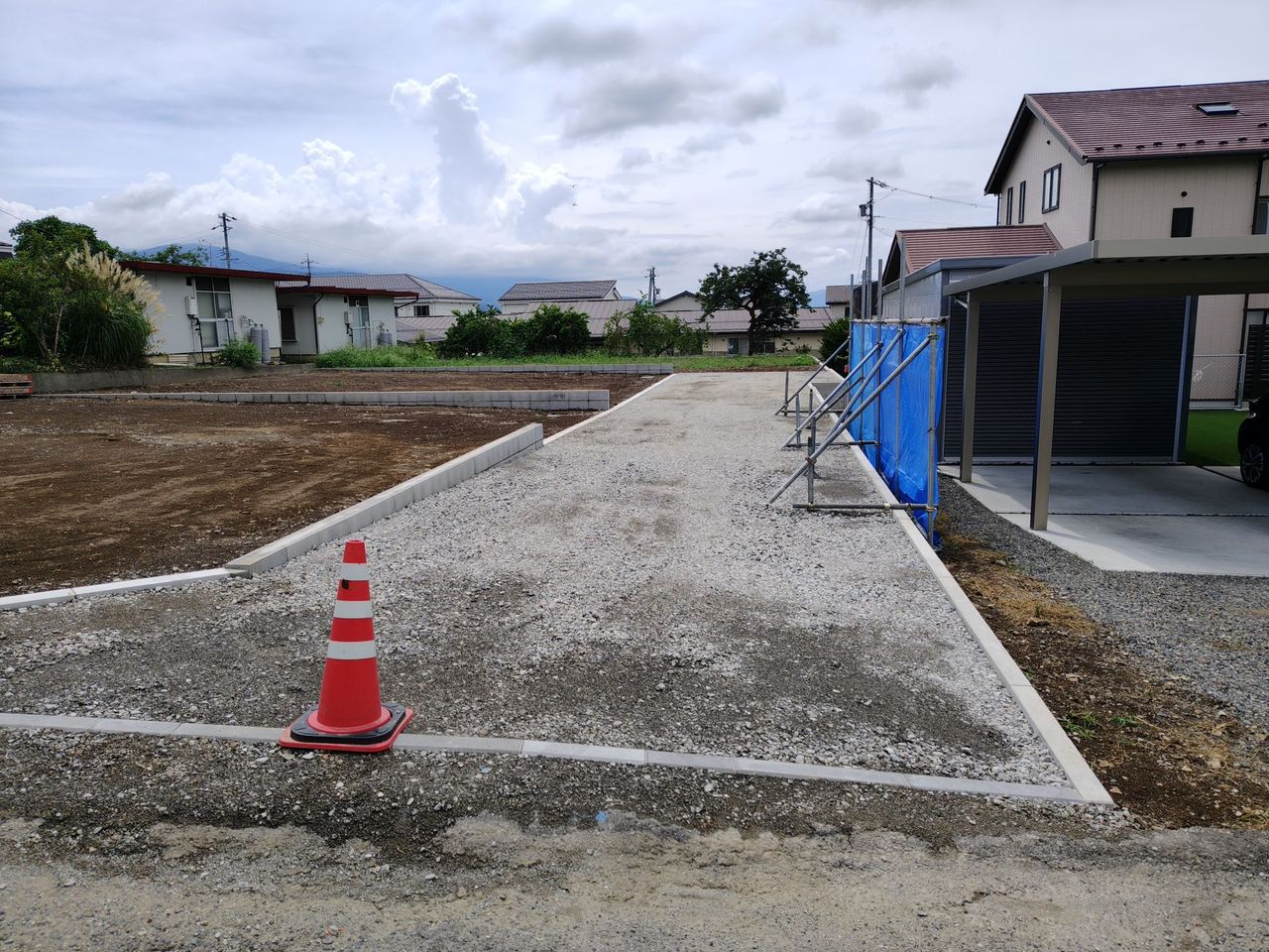 宅地延長道路(2026年8月撮影)