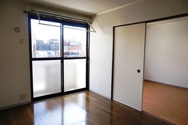 洋室 室内物干し