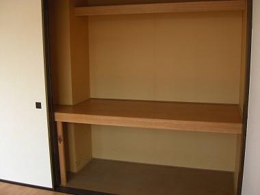 収納(押入)です。たくさん収納が出来ます。