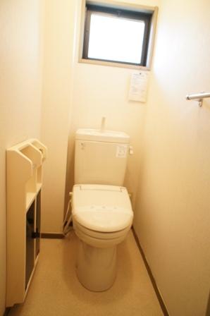 水洗トイレです。