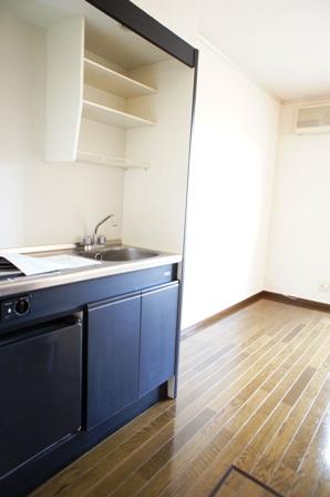 ミニ冷蔵庫が付いています。