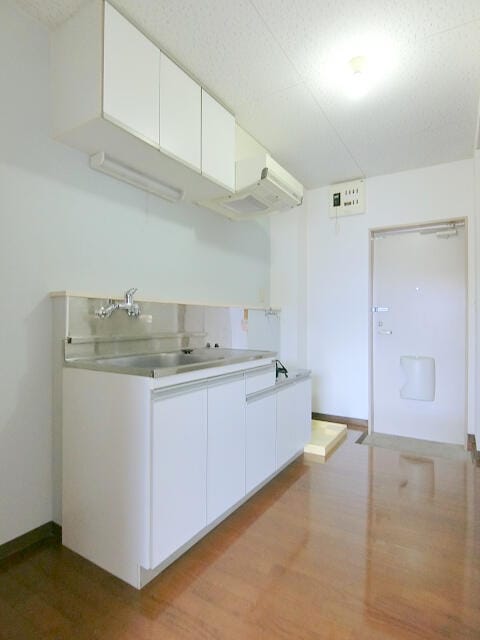 ★弊社は更新料1万円のみ★保証会社の更新料もありません★