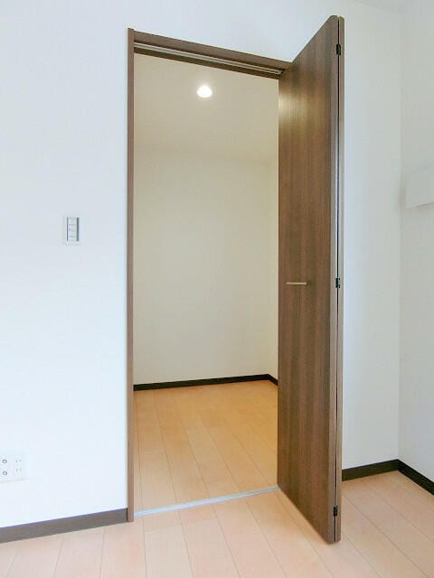 ★弊社は更新料1万円のみ★保証会社の更新料もありません★