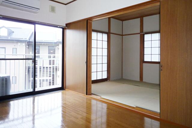 南側2室の様子(203号室参考画像)