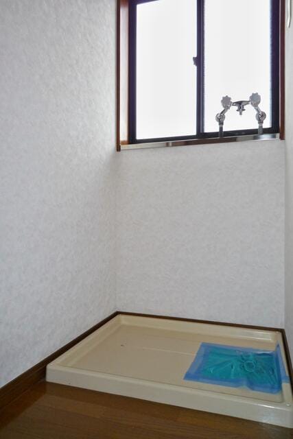 洗濯機置き場(203号室参考画像)