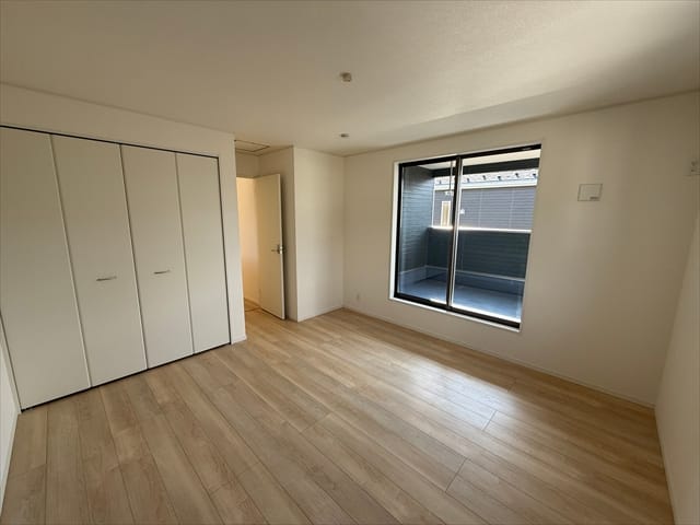 8.5帖の洋室は主寝室にいかがでしょうか。