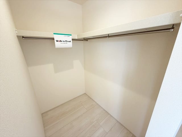 この収納はすべて奥様に譲ったほうが家庭内平和のためには良いかもしれません。