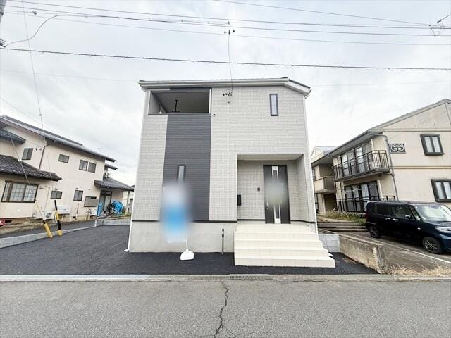 JR安茂里駅まで徒歩6分という駅の近さもこの物件の魅力です。