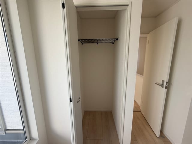 もちろんクローゼットもございます。