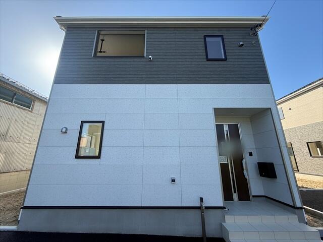 こちらの写真は逆光気味なのに上手く撮れてやしませんか?(自画