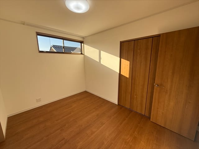 私が撮影に行った日もおとても暖かいお部屋でした。これからの時期は嬉しいですね。