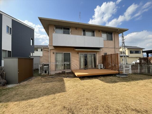 積水ハウス施工の軽量鉄骨造住宅。