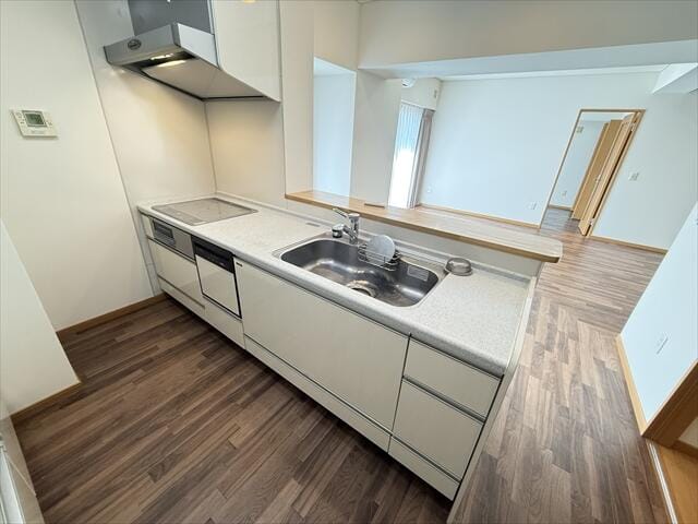 IHクッキングヒーター採用。