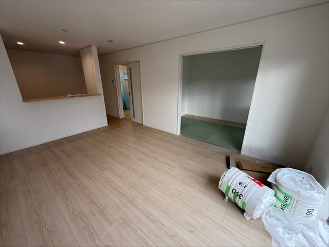 LDKは16帖の広さがございます。