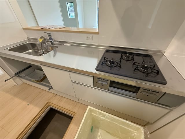 手伝ってくれないご家族をにらみつけることも出来ます。