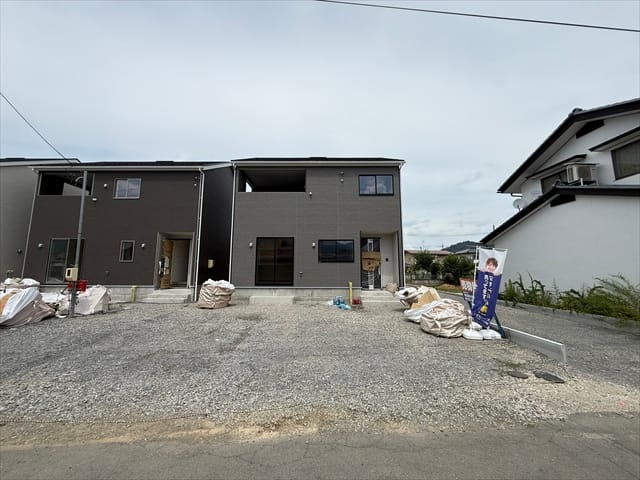 間取りなどが一致しているわけではありませんが、設備や内装の雰囲気などを感じて頂けます。
