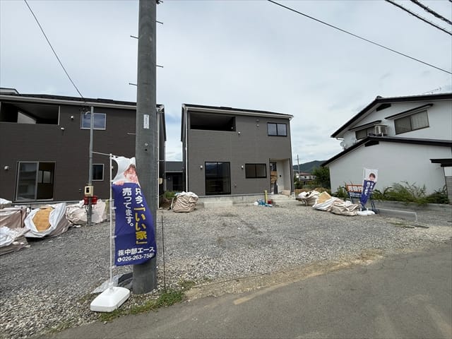 近隣で既に完成している建物を使ってのご内覧も可能でございます。