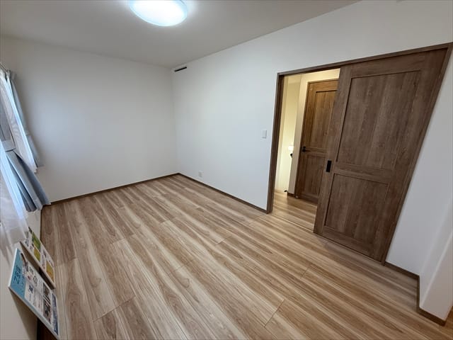 主寝室にいかがでしょうか。