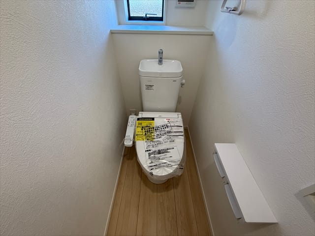 1階のトイレは玄関近くにございますので、危ない状態で帰ってきても安心です。