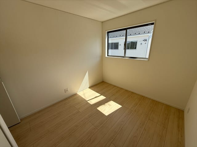 陽当たり良好な明るいお部屋です。