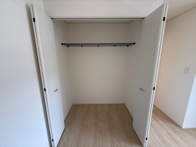 大きなクローゼットも設置済みです。