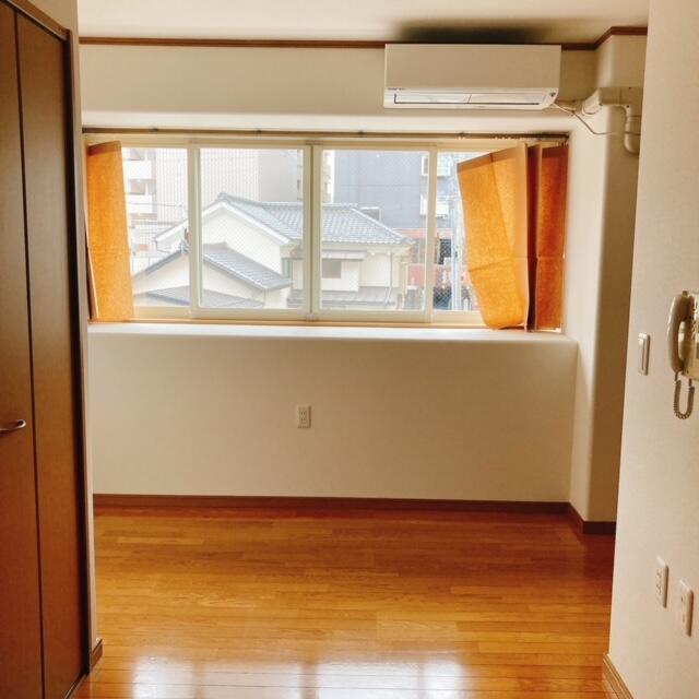 ワンルーム。クローゼットあり。