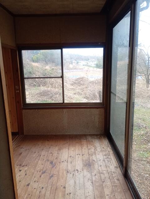 こちらの奥のお部屋にてお亡くなりになられています。