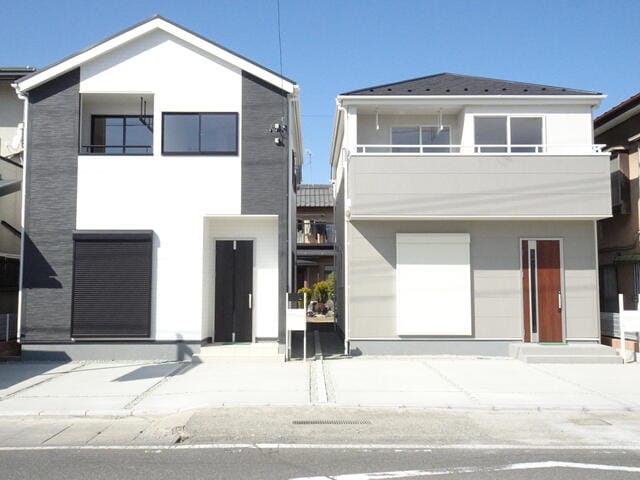 人気エリア!長野市稲里町中氷鉋の新築・建売住宅♪白・ダーク系