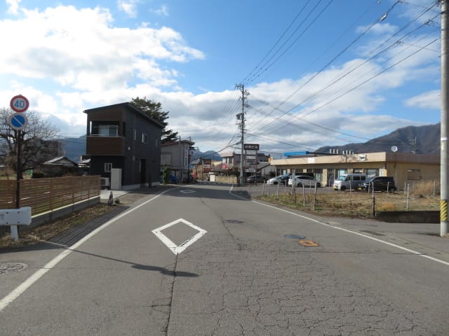南側前面道路