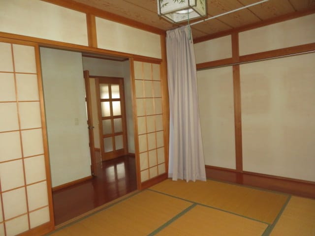 和室(北側6帖)
