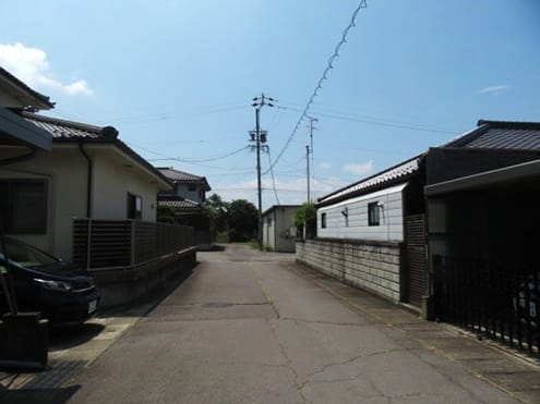 南側前面道路