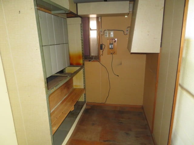 洋室(作業部屋18帖)