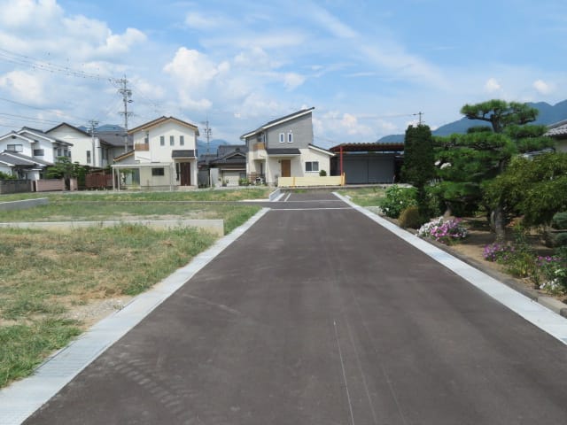 1号地 南側位置指定道路